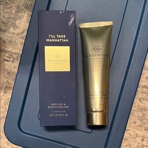 I'll Take Manhattan Hand Cream - Gold